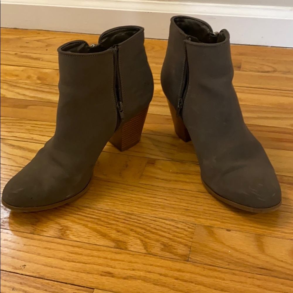 Style & Co booties
